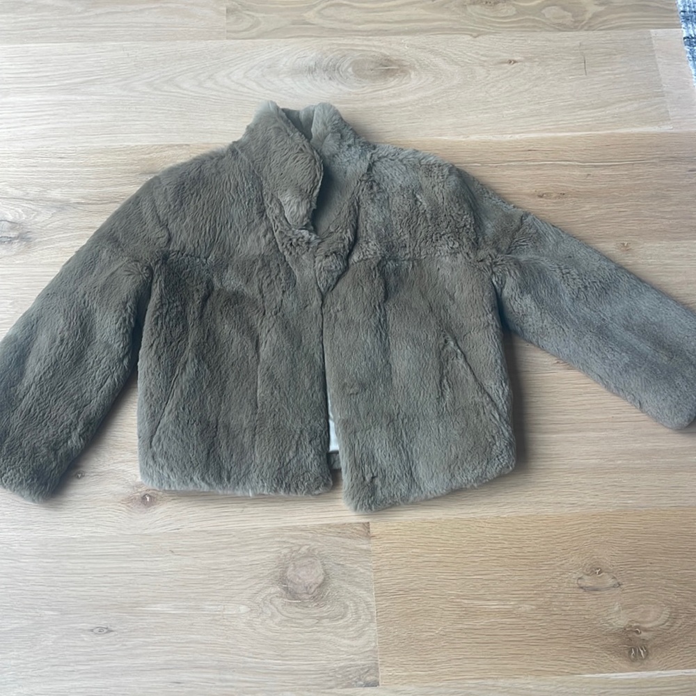 Meredith Marks Rabbit Fur jacket size 2 sage green